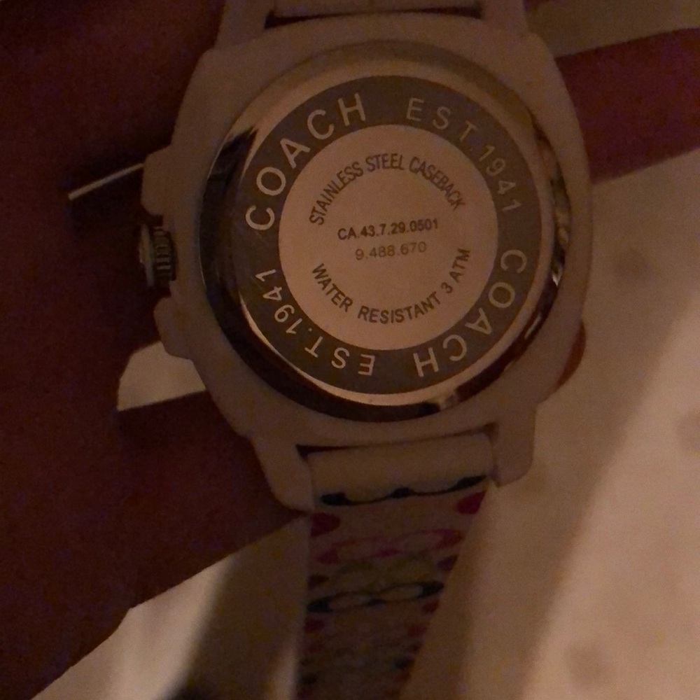 Coach watch - Picture 6 of 6